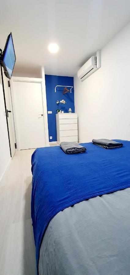 Hostal Urban Basic Оспиталет-де-Льобрегат Экстерьер фото